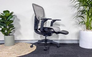 صندلی اداری ارگونومیک