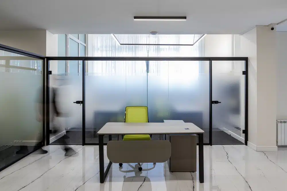 میز کارشناسی