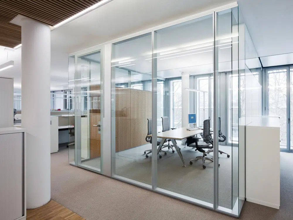 پارتیشن شیشه ای دوجداره