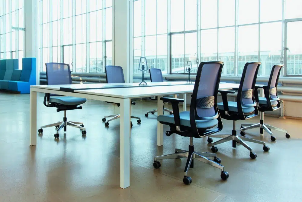 میز و صندلی اداری