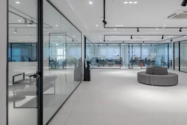 پارتیشن شیشه ای راسا موتور